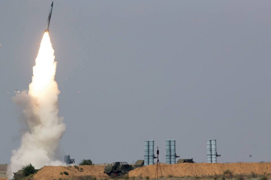 Như vậy, nhiều khả năng là S-500 sẽ không được thử nghiệm ở chiến trường này và trong tương lai, khi các tổ hợp S-500 của Nga xuất hiện tại Syria thì đó là "thật" chứ không phải để phục vụ mục đích thử nghiệm. Nguồn ảnh: Rumil.