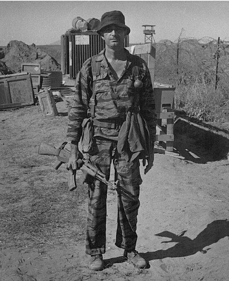 Tuy nhiên, do các hoạt động đột nhập và chỉ điểm này của Mỹ thường là bí mật nên cho tới tận ngày nay, vẫn chưa thể rõ được đã có bao nhiêu lính Mỹ xấu số tham gia vào các nhiệm vụ có phần "cảm tử" này. Nguồn ảnh: Pinterest.