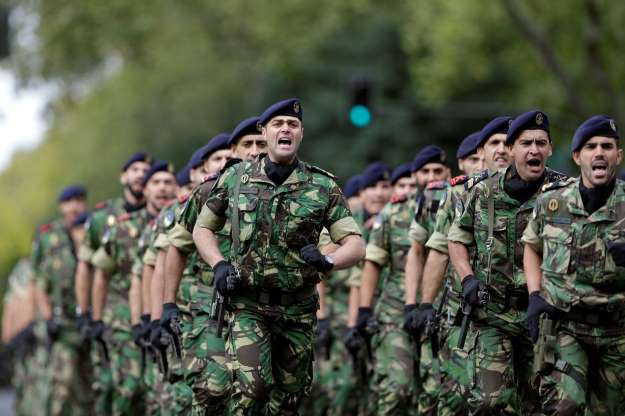 Thuỷ quân Lục chiến Bồ Đào Nha có quân phục nguỵ trang theo hoạ tiết Woodland khá tương đồng với màu nguỵ trang của Thuỷ quân Lục chiến Mỹ hồi những năm 80, 90 của thế kỷ trước. Nguồn ảnh: MSN.