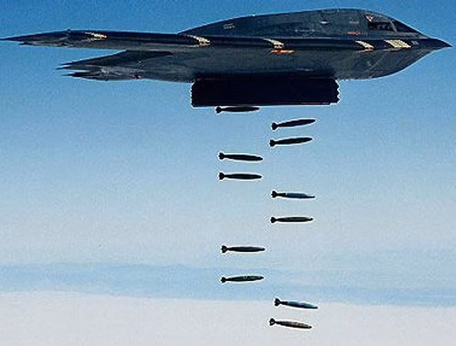 Cùng với loại pháo đài bay B-52 và B-1 Lancer, đây là bộ ba máy bay ném bom chiến lược nguy hiểm nhất thế giới.