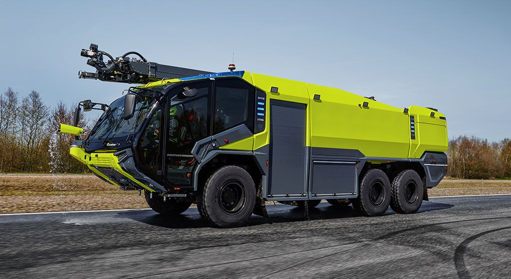 Điều này nghiễm nhiên cũng là một trong những yếu tố lực lượng cứu hoả Việt Nam rất cần khi tại các thành phố lớn, đường phố thường rất chật hẹp và nhiều ngõ ngách khó tiếp cận. Nguồn ảnh: Rosenbauer.