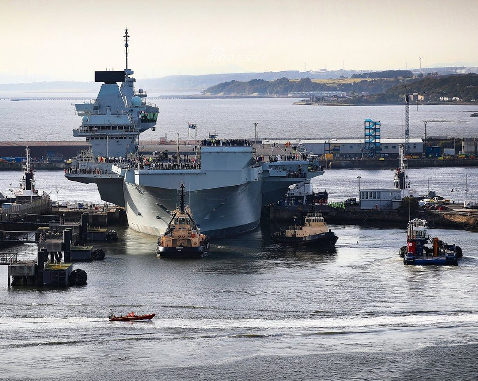Chuyến hải trình đầu tiên của tàu sân bay Prince of Wales đã được bắt đầu từ đầu tuần vừa rồi và dự kiến sẽ kết thúc sau ít ngày. Đây là tàu sân bay thứ hai của quốc gia này và cũng là tàu sân bay cuối cùng của Anh được đóng theo lớp Queen Elizabeth. Nguồn ảnh: Sina.