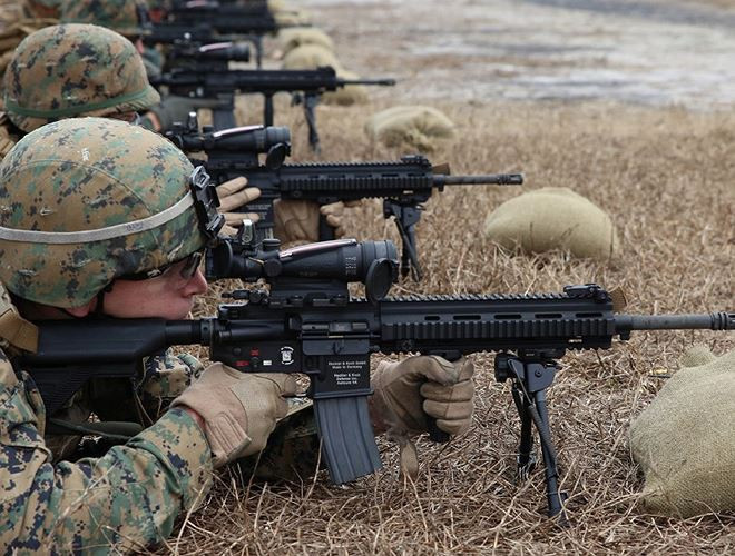 HK416 sử dụng cơ cấu trích khí kiểu piston ngắn, tương tự như trên súng trường G36 của Đức