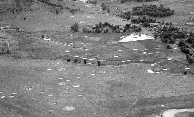 Cụ thể, mặc dù có thể mang nhiều bom hơn, tuy nhiên không quân Mỹ lại thường ném không hiệu quả, không gây ra được quá nhiều thiệt hại lớn về người và của cho phía ta. Nguồn ảnh: Pinterest.