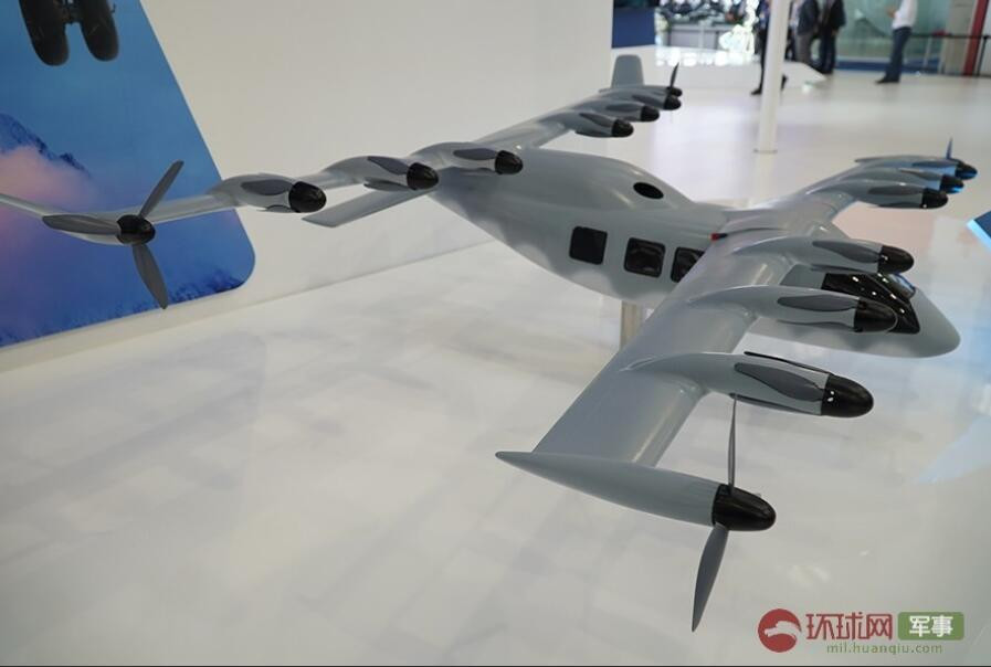 Mặc dù có thiết kế cực kỳ lạ lẫm như E-T-Potors được khẳng định là có khả năng bay như mọi loại máy bay cánh bằng thông thường khác với lực nâng cực kỳ lớn. Nguồn ảnh: Sina.