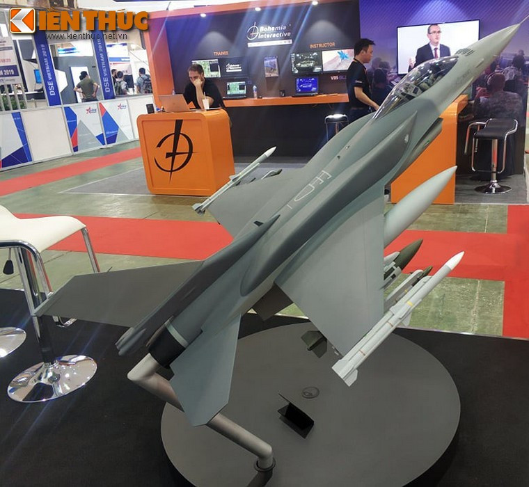 Việc mang các vũ khí sang giới thiệu tại một triển lãm có quy mô lớn như DSE chắc chắn đã được tập đoàn Lockheed Martin nghiên cứu kỹ lưỡng dựa trên nhu cầu sử dụng của quân đội Việt Nam. Điều này đồng nghĩa với việc Việt Nam hoàn toàn có thể tiếp cận với loại chiến đấu cơ F-16 này trong tương lai để tăng cường sự đa dạng trong lực lượng chiến đấu cơ tiêm kích.