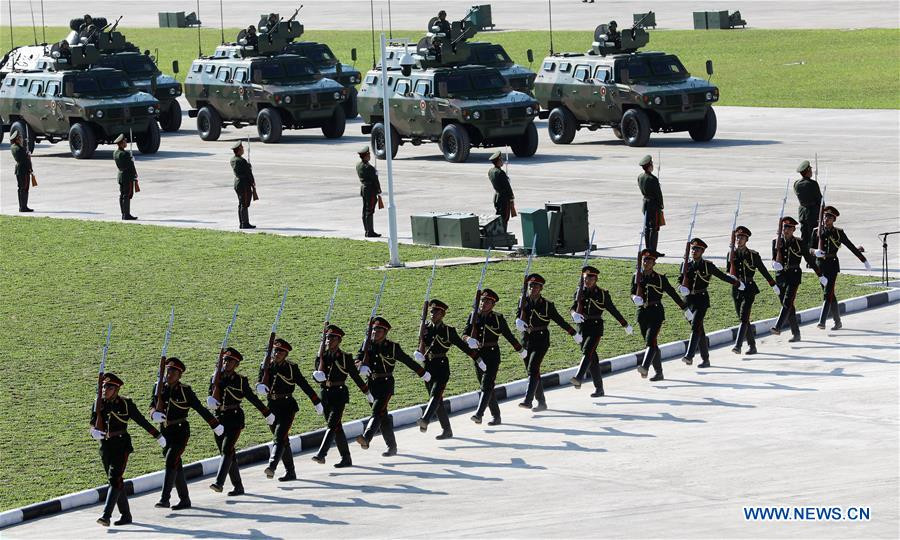 Mặc dù vậy, quân đội Lào xét về tổng thể có quy mô rất nhỏ, chỉ khoảng 30.000 nhân sự - chiếm 0,4% dân số và bất ngờ hơn, quốc gia này còn không có lực lượng quân dự bị. Nguồn ảnh: XH.