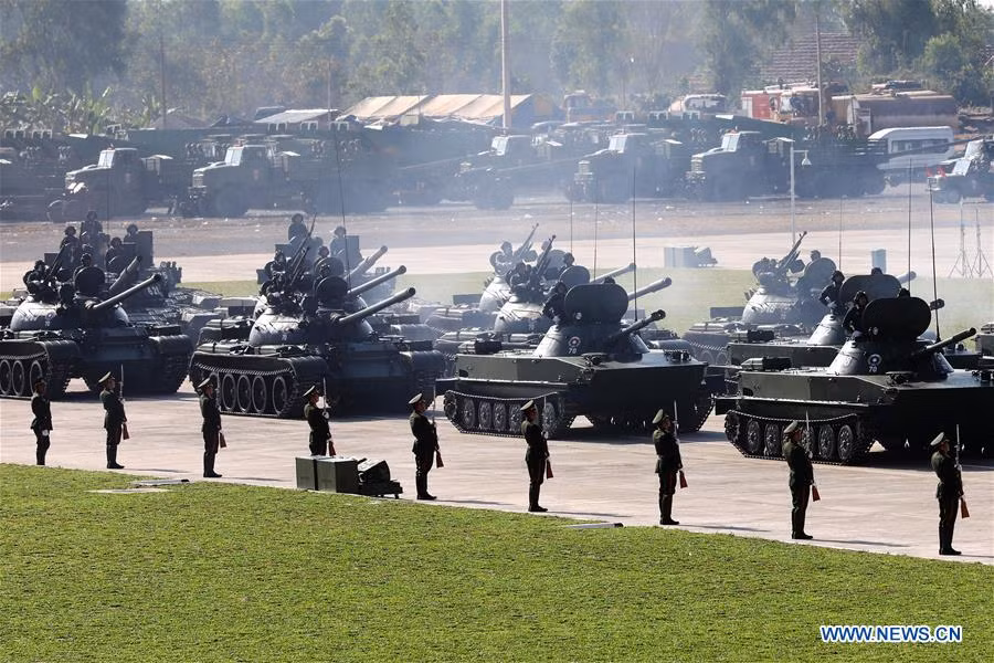 Mặc dù rộng lớn, nhiều tài nguyên thiên nhiên nhưng Lào dường như lại đầu tư rất ít cho quân sự, bằng chứng là sức mạnh quân sự của quốc gia này đứng gần như "đội sổ" trong danh sách của Global Fire Power. Nguồn ảnh: XH.