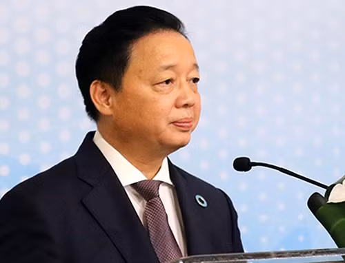 1/2009 – 6/2010: Ông làm Phó Bí thư Tỉnh ủy Bà Rịa – Vũng Tàu phụ trách công tác xây dựng tổ chức cơ sở đảng và đảng viên, lĩnh vực quản lý tài nguyên, môi trường trên địa bàn tỉnh.