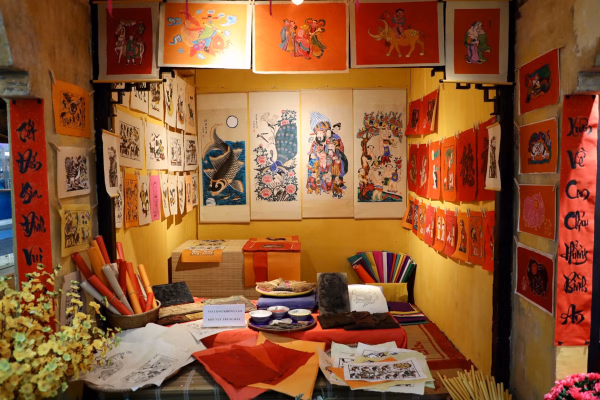 Hoạt động nằm trong chương trình Tết Việt với chủ đề “Cung đình ngày xuân”, nhằm quảng bá sâu rộng các giá trị văn hóa truyền thống, tập tục đón Tết lâu đời. Không gian trưng bày còn nhằm tái hiện không khí đón Tết thiêng liêng, đầm ấm, qua đó thúc đẩy ý thức, trách nhiệm gìn giữ, phát huy các giá trị văn hoá truyền thống.