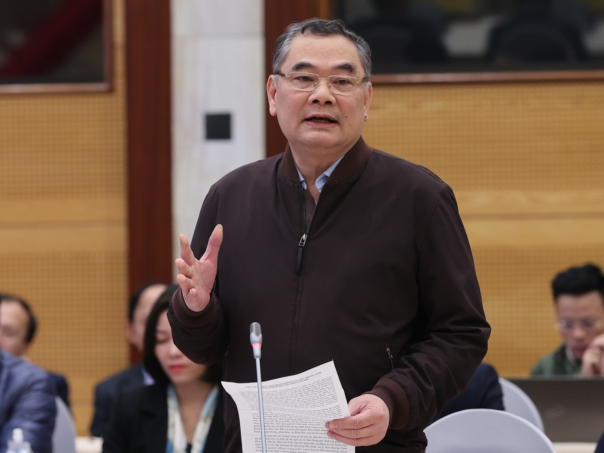 Toan canh loat trung tam dang kiem sai pham: Nhieu chuyen that nhu bia-Hinh-4