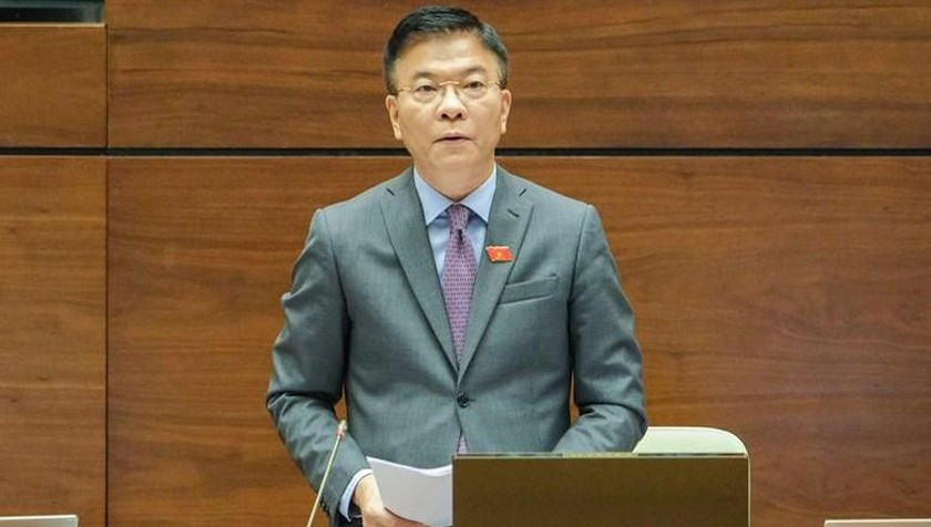 Bộ trưởng Bộ Tư pháp Lê Thành Long sinh ngày 23/9/1963.