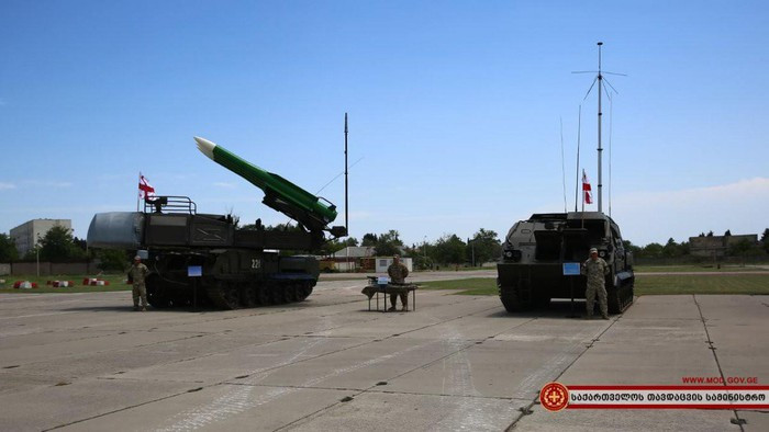 Giới phân tích cho rằng sau thiệt hại nặng nề trên, một cuộc cải tổ quân sự quy mô lớn đã bắt đầu ở Nga. Moskva phải giảm đáng kể số lượng quân nhân và tăng cường mua sắm các loại vũ khí mới lên tới 15 tỷ USD.