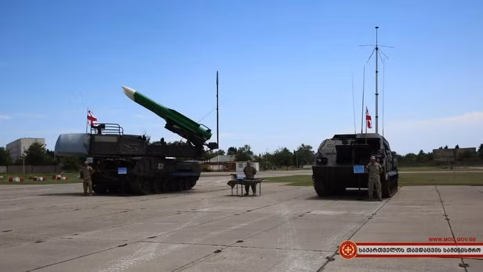 Giới phân tích cho rằng sau thiệt hại nặng nề trên, một cuộc cải tổ quân sự quy mô lớn đã bắt đầu ở Nga. Moskva phải giảm đáng kể số lượng quân nhân và tăng cường mua sắm các loại vũ khí mới lên tới 15 tỷ USD.