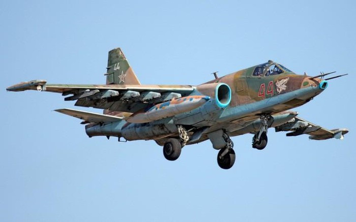 Theo thông kê, vào ngày 8/8/2008, một chiếc Su-25 của Nga xuất phát từ Budyonovsk đã bị bắn rơi tại Dzava, một số ý kiến cho rằng chiếc Su-25 này bị Osa-AK tiêu diệt, nhưng hầu hết các ý kiến đều cho rằng đây là "tác phẩm" của Buk-M1.