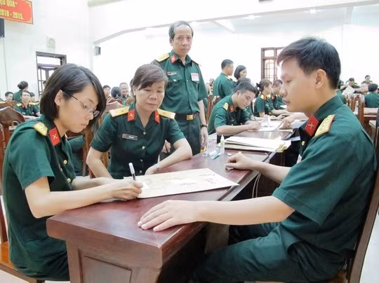 Tu ngay 5/3, cac truong quan doi to chuc so tuyen