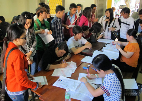 Lam sao kiem soat thi sinh trung tuyen NV1 khong nop ho so?