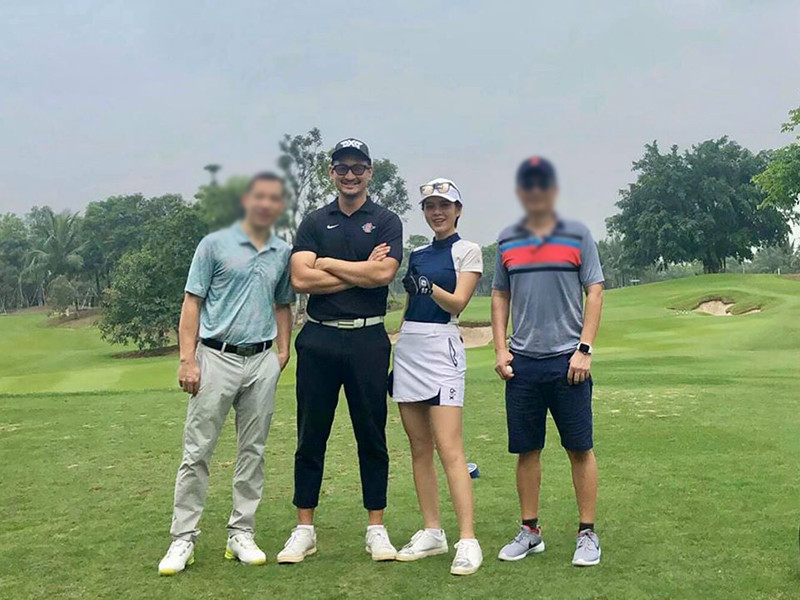 Tháng 3/2020, Thu Hoài công khai hình ảnh bạn trai doanh nhân sau một thời gian hai người bí mật hẹn hò.