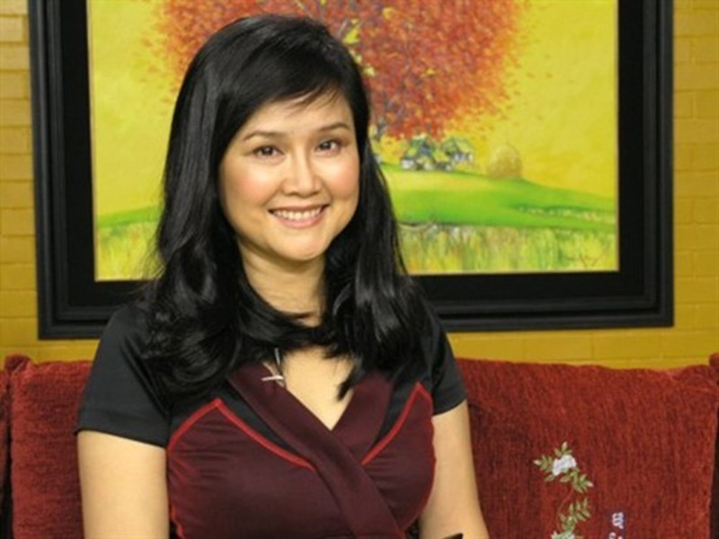 Năm 1987, nữ MC "Như chưa hề có cuộc chia tay" về nước sau 6 năm tu nghiệp và dạy tiếng Pháp, Nga ở Đại học Bách Khoa, Hà Nội. Cô từng có thời gian làm trợ lý giám đốc cho một công ty xuất nhập khẩu ngoại thương. Ảnh: Vietnamnet