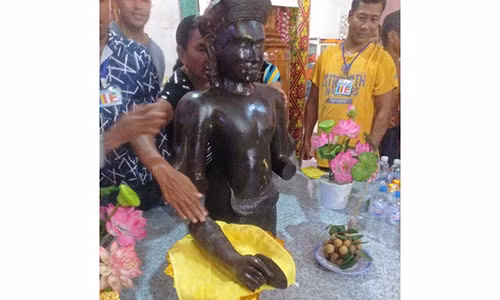 Phat hien canh tay cua tuong than o Soc Trang