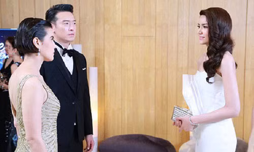 Co bo xinh dep tan tam dung muc va cao thuong cua chong toi...