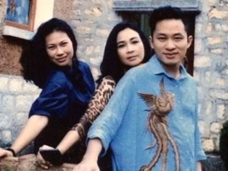 Tùng Dương vẫn chọn gắn bó bên Giang Phạm dù mẹ của anh không ủng hộ mối quan hệ.