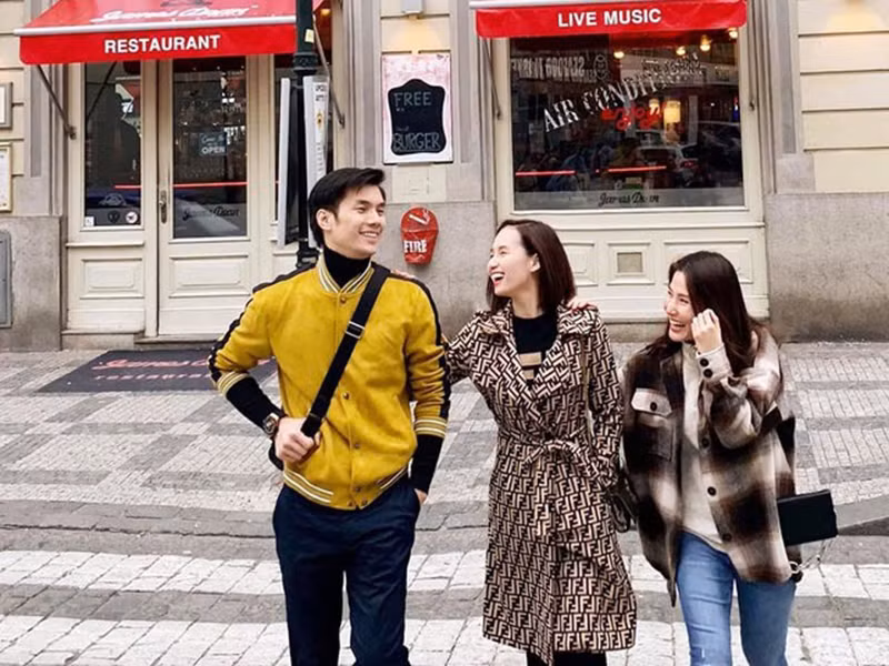 Linh của "Tình yêu và tham vọng" hy vọng khán giả không nên vì những suy đoán làm ảnh hưởng đến quá trình thưởng thức bộ phim.