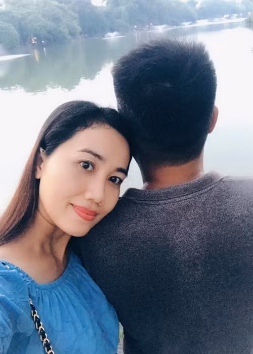 Mỹ Xuân khoe có người yêu là một doanh nhân làm việc trong lĩnh vực xuất nhập khẩu vào giữa năm 2014.