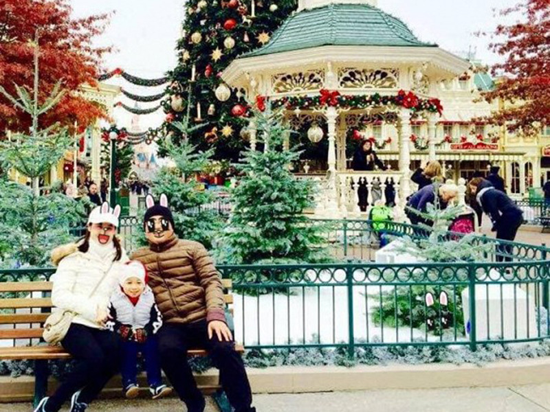 Vi Cầm rút khỏi làng giải trí sau khi cuộc hôn nhân đầu tiên của cô tan vỡ. Hiện tại, nữ diễn viên có cuộc sống hạnh phúc bên người chồng thứ hai và các con. Ảnh: FBNV