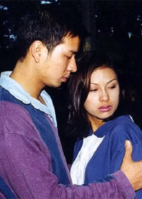 Khánh Ly đóng vai Thủy - cô gái cá tính nhất của nhóm trong “Hoa cỏ may”. Sau đó, cô tham gia một số bộ phim như: “Nắng chiều”, “Ngày hè sôi động” và “Cảnh sát hình sự - Chuyên án thường nhật” rồi nghỉ đóng phim. Ảnh: VTC