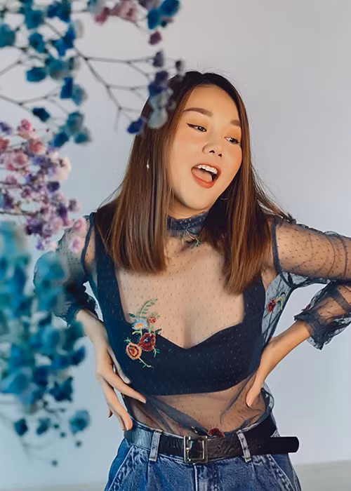 Ngoài nhan sắc, ở tuổi 37, Thanh Hằng có trong tay danh tiếng và khối tài sản khủng.