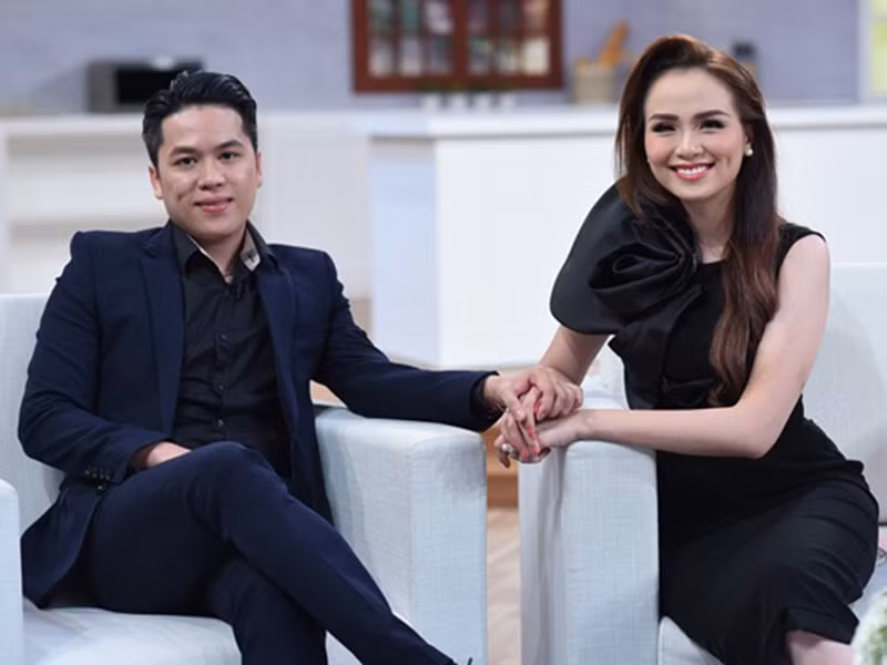 Trả lời Tri thức trẻ mới đây, Diễm Hương không muốn nhắc đến cuộc hôn nhân đã qua vì sợ tổn thương người hiện tại của người cũ.