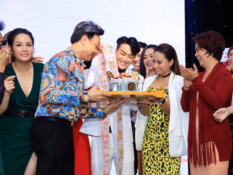 Nhật Kim Anh cho rằng nếu cô và TiTi có yêu nhau thật thì chuyện đó cũng chẳng có gì là sai trái, vi phạm đạo đức hay vi phạm pháp luật. Ảnh: Thời đại plus