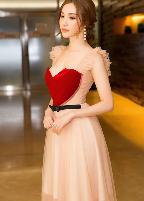 Không quá nổi tiếng nhưng Hạnh Sino hiện có chỗ đứng khá vững chắc.