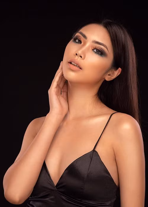 Trước Hoa hậu Việt Nam 2020, Minh Phương từng tham gia Hoa hậu Hoàn vũ Việt Nam 2019.