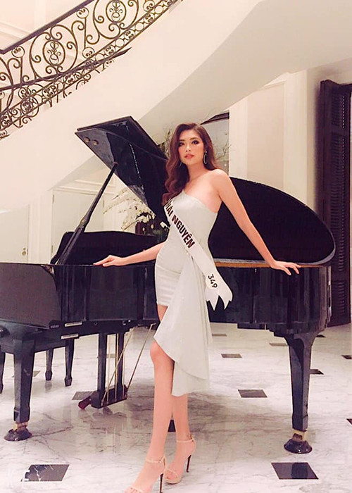 10X hiện tại độc thân, không chia sẻ về chuyện tình cảm. Mời quý độc giả xem video "Đỗ Mỹ Linh đăng quang Hoa hậu Việt Nam 2016". Nguồn VTC