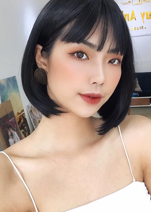 Tại sân chơi Hoa hậu Hoàn vũ Việt Nam, chân dài sinh năm 2000 dừng chân ở top 60.