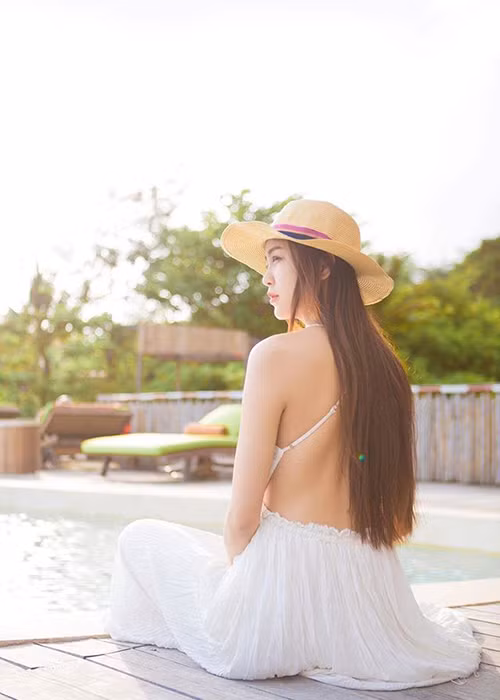 Hải Yến còn từng giành giải á khôi cuộc thi Duyên dáng Áo bà ba Thành phố Cần Thơ 2017.