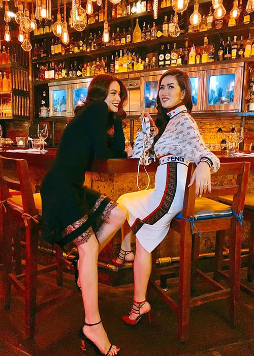 Hồ Ngọc Hà và Mimi Morris có điểm chung là chuộng phong cách thời thượng.