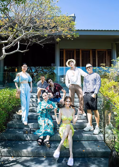 Video ghi lại hành trình du lịch ở Ninh Thuận của Khắc Tiệp bất ngờ lọt Top trending Youtube.