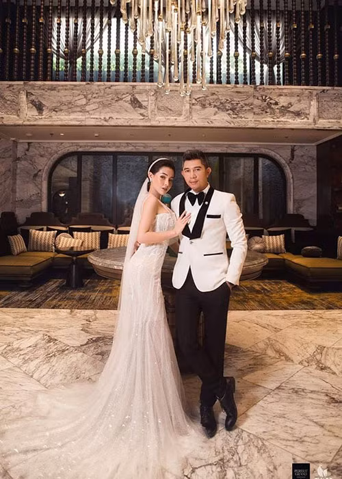 Lương Bằng Quang và Ngân 98 còn gây ồn ào khi cùng phẫu thuật thẩm mỹ, chia tay nhưng vẫn “ngủ chung giường”.