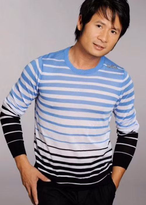 Sau khi nhóm “Quả dưa hấu” tan rã, Bằng Kiều lại sang Mỹ. Năm 2004, anh bị cấm biểu diễn ở Việt Nam vì phát ngôn sai lệch. Mãi đến năm 2012, Bằng Kiều được cấp phép biểu diễn ở quê nhà.