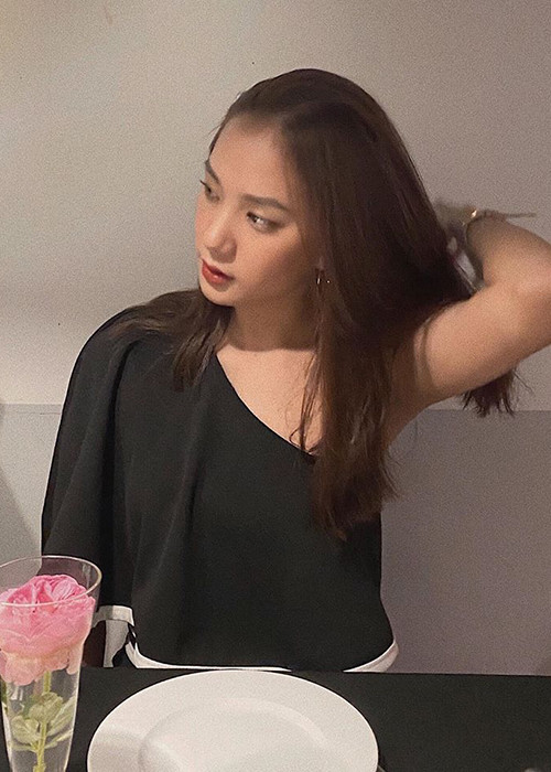 Bích Thùy từng tham gia Hoa hậu Thế giới Việt Nam 2019. Thành tích của cô là top 5 Người đẹp nhân ái và top 10 chung cuộc.