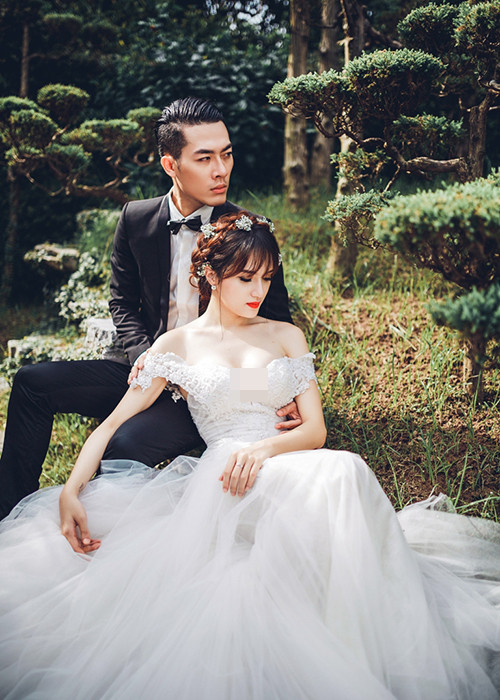 Giống như mọi cô gái, Hương Giang Idol có lẽ cũng ước mơ được mặc váy cưới. Ảnh: Dân Việt