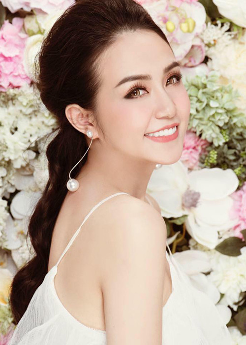 Từ khi gắn bó với Tuấn Hưng, Thu Hương ngày càng xinh đẹp.