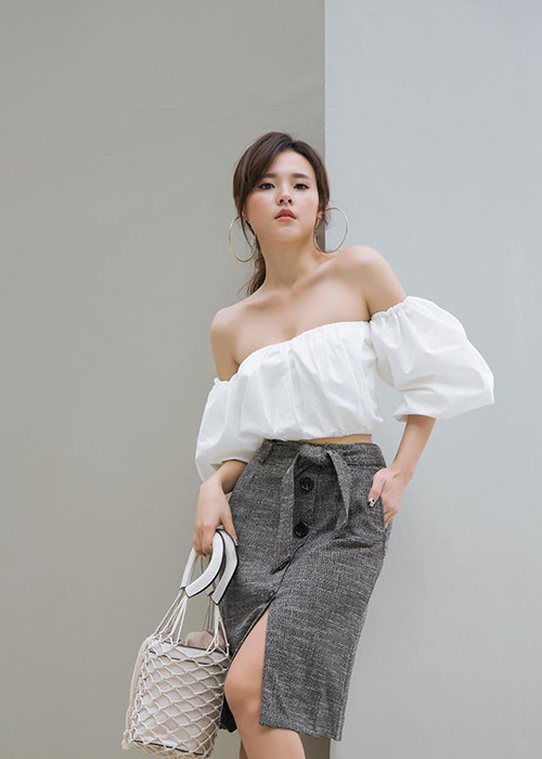 Midu ngày càng xinh đẹp, mát tay kinh doanh.