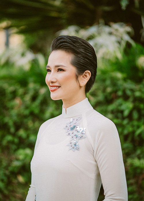 Trong những năm qua, người đẹp dành nhiều thời gian cho bản thân.