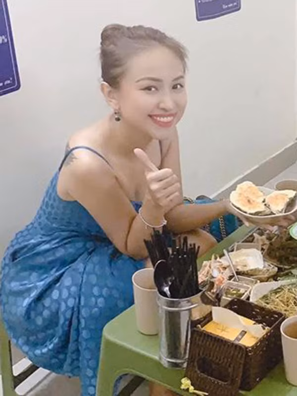 Gần đây, nữ MC cũng xuất hiện với thân hình tăng cân rõ rệt.