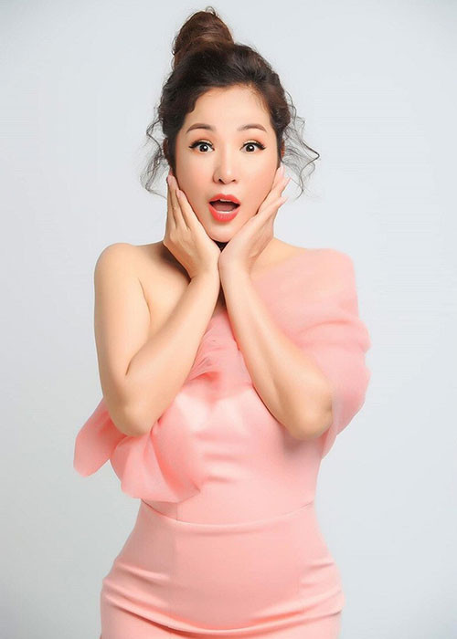 Trước đó, Thúy Nga gặp sự cố bị người bạn dịch nhầm kết quả thành nhiễm COVID-19 ở xứ cờ hoa.