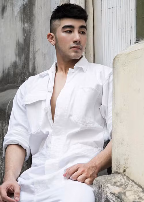 Luc Trieu Vy va loat sao nam Viet bi ga tinh gia nghin do